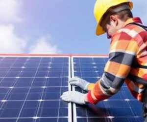 Why Is Detach and Reset Service Essential for Optimal Solar Performance?